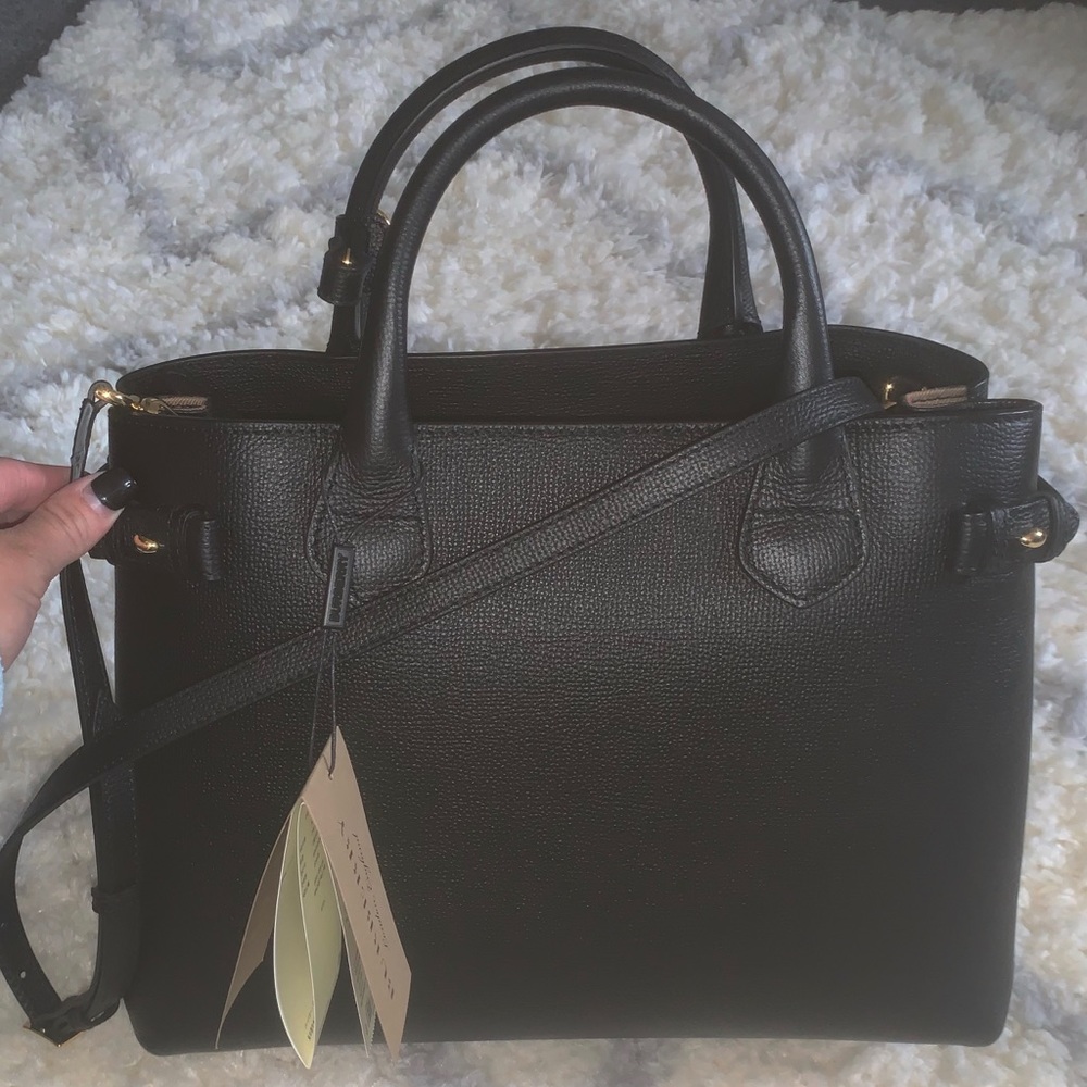 Burberry medium banner purse new with tags